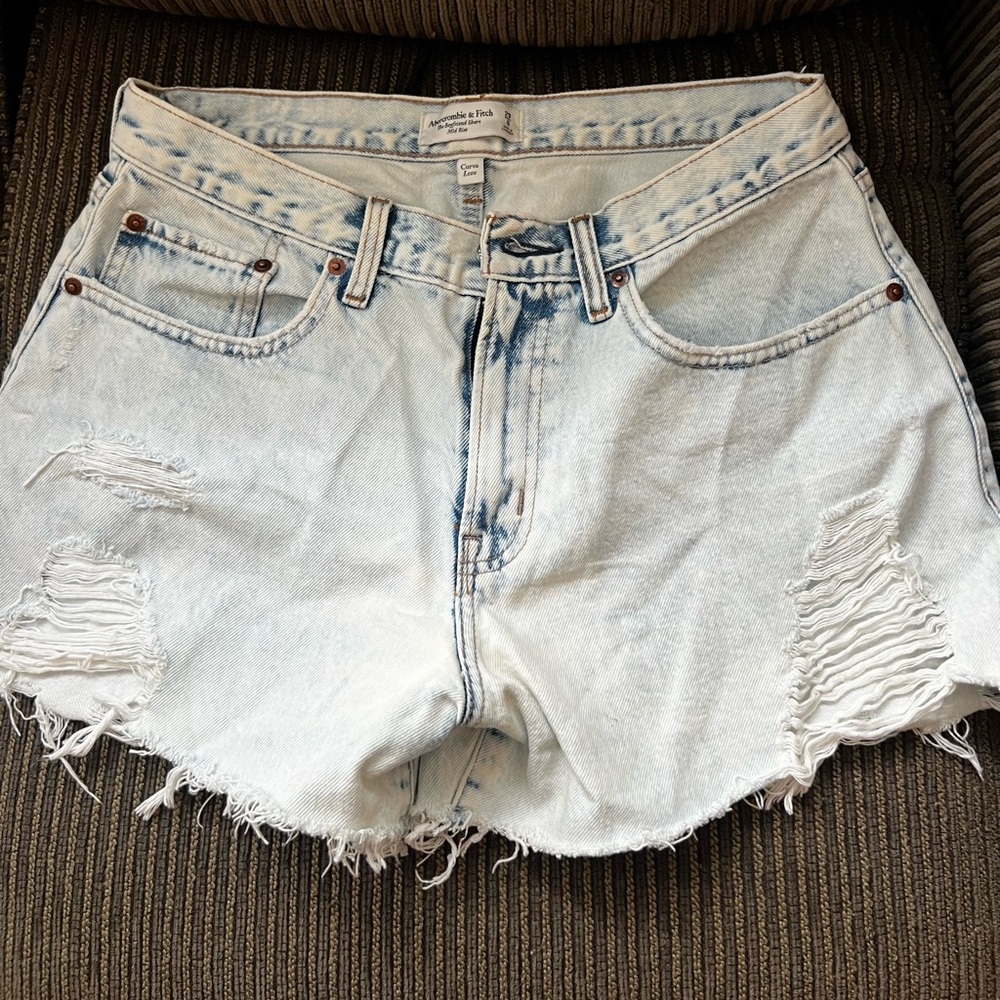 Abercrombie high waisted light wash denim shorts